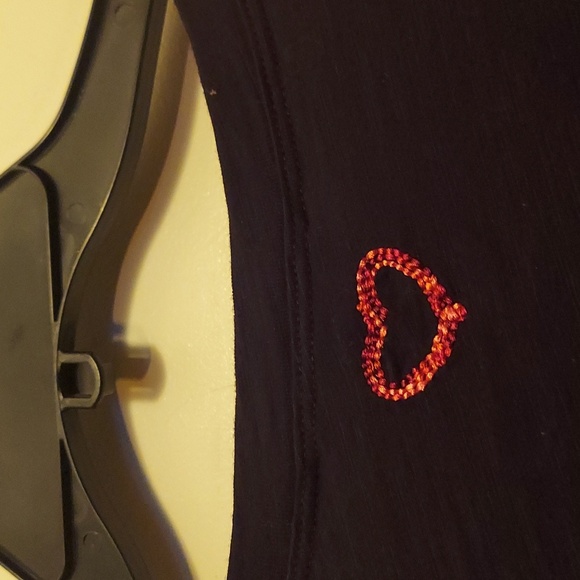 Women's CAbi top - Picture 9 of 10